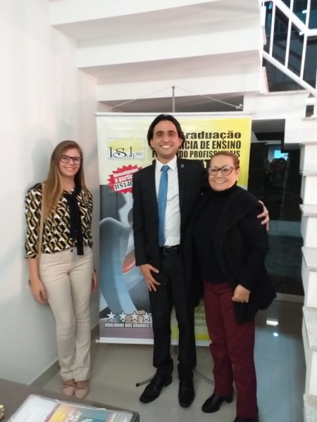 Núcleo de Pós-Graduação do ISULPAR marca presença em evento promovido pela OAB-6