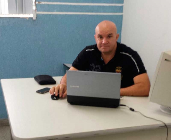 FOTO