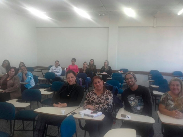 ALUNOS DOS CURSOS DE PÓS GRADUAÇÃO DO ISULPAR