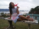 Menina, Flor e Mar