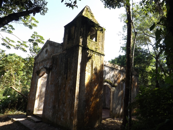 O tempo não apaga a história... a primeira igreja erguida no Paraná em 1677